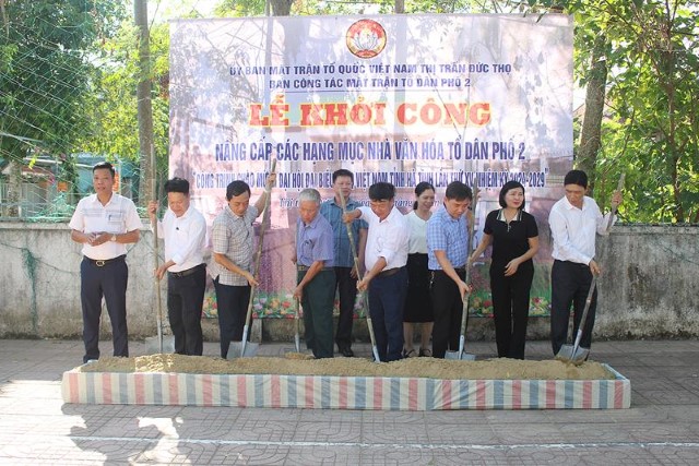 Khởi công xây dựng nhà ở Đại đoàn kết cho hộ nghèo Lê Thị Thúy An TDP 2